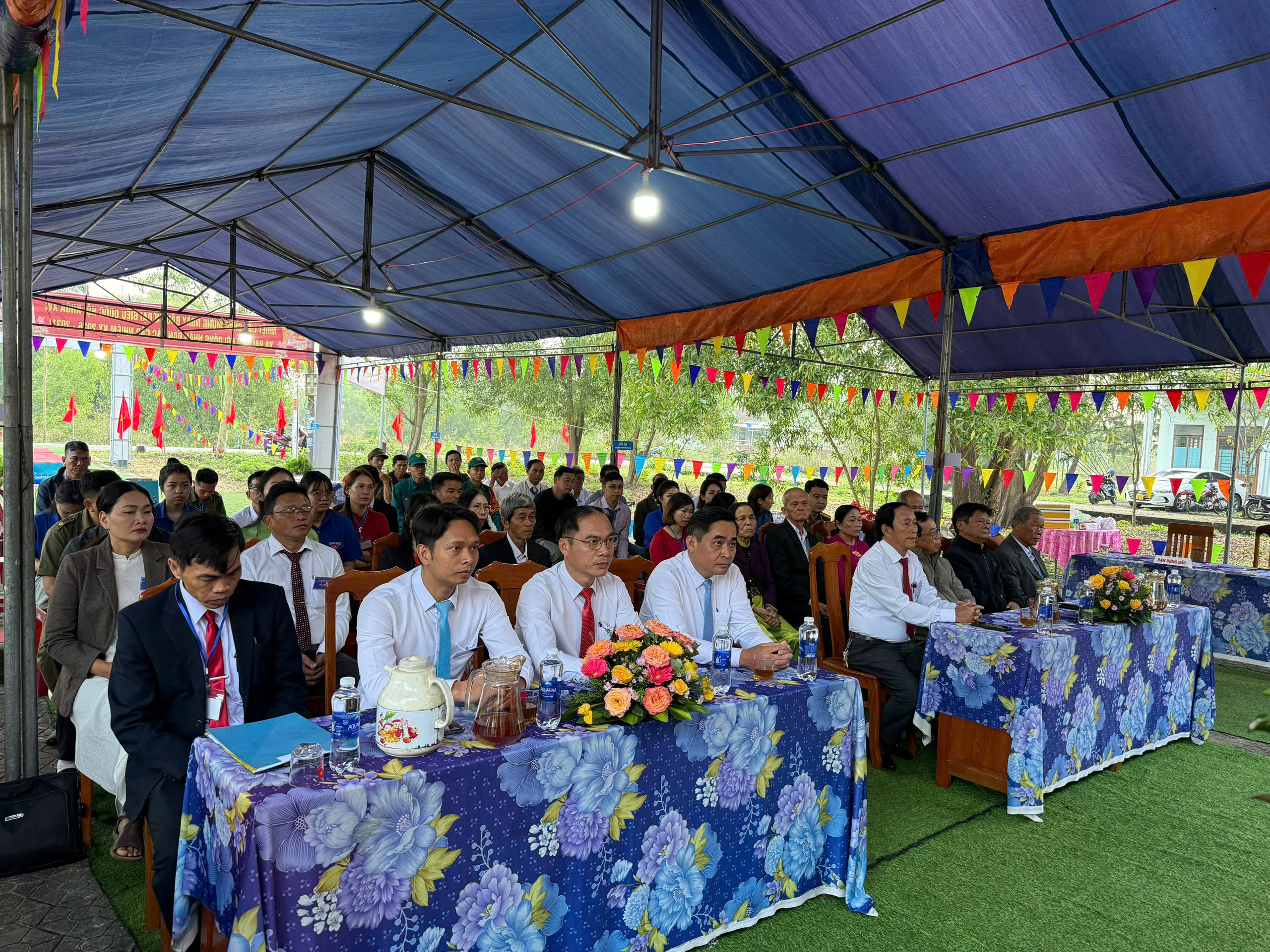 Sôi nổi không khí ngày hội bầu cử tại xã Duy Nghĩa